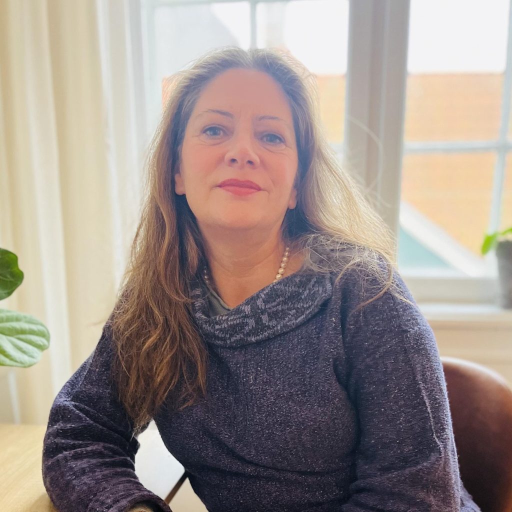 Elizabeth Berg din lokale behandler