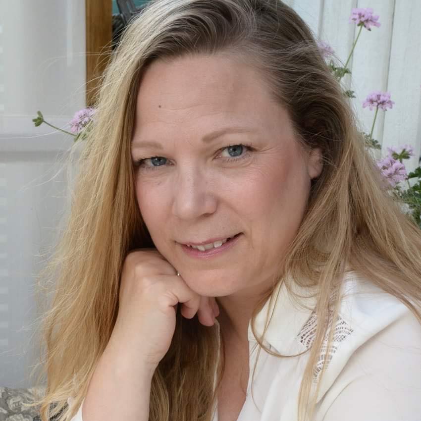 Jeannette Hougaard hos Din Lokale Behandler